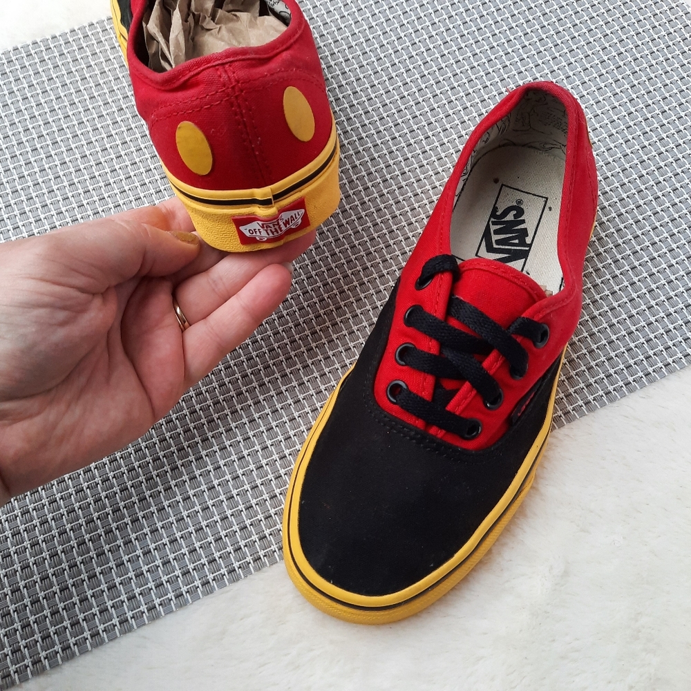 Vans x Disney Mickey Mouse 90th Anniversary Limited Edition Sneakers Rare Unisex